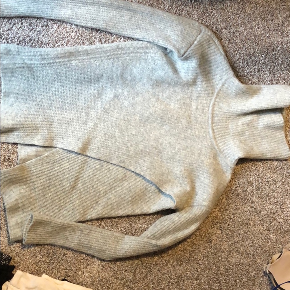 Gray banana republic sweater